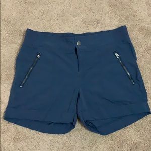 Athleta elastic back waist shorts